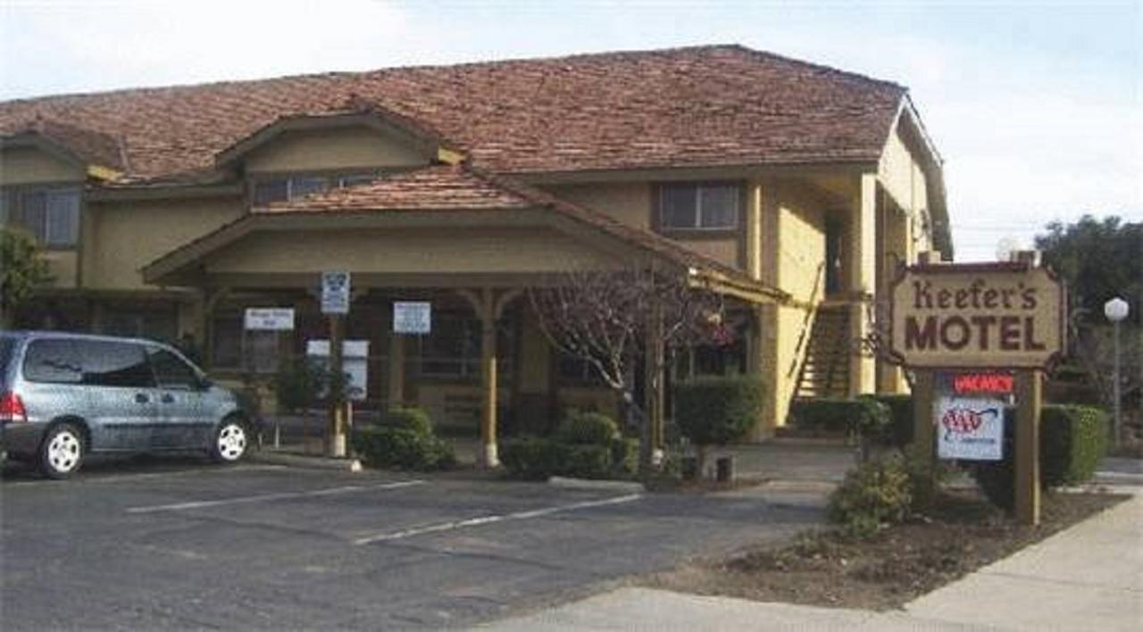 Keefers Inn King City Extérieur photo