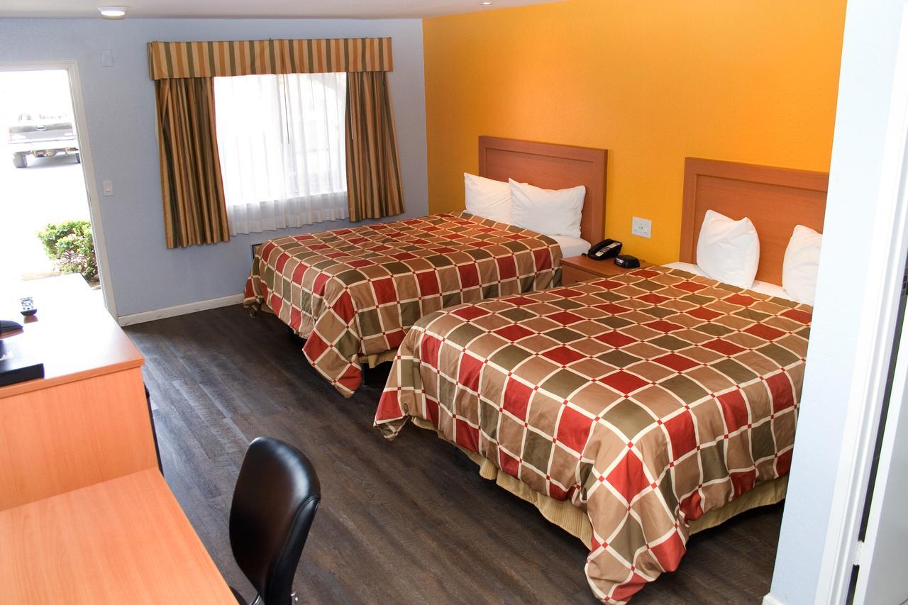 Keefers Inn King City Extérieur photo