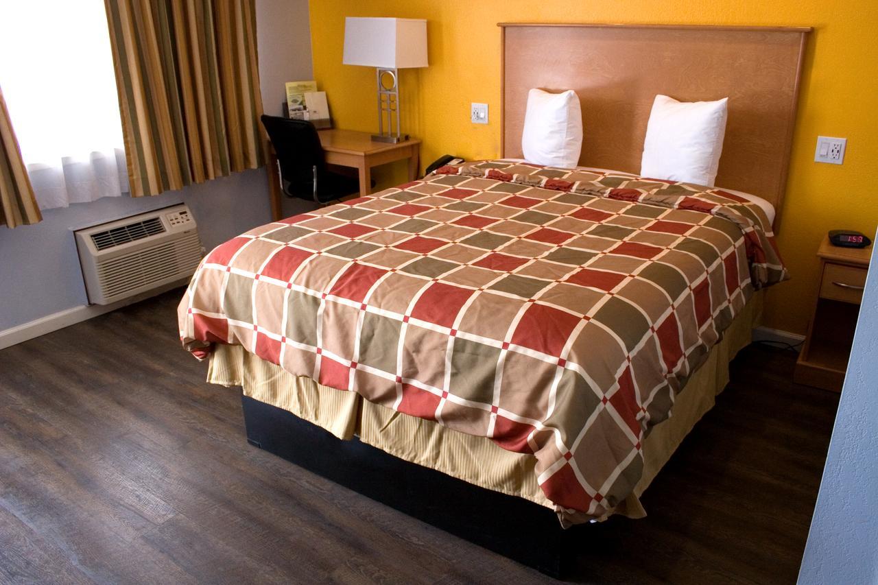 Keefers Inn King City Extérieur photo