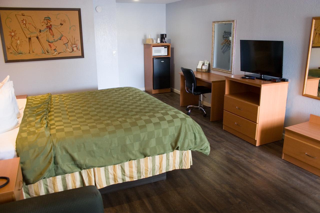 Keefers Inn King City Extérieur photo